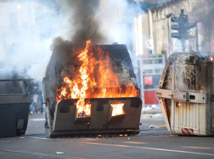 Bloque de vias es un delito